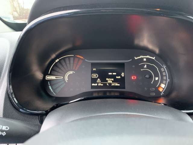 Fahrzeugbild eines Dacia Spring