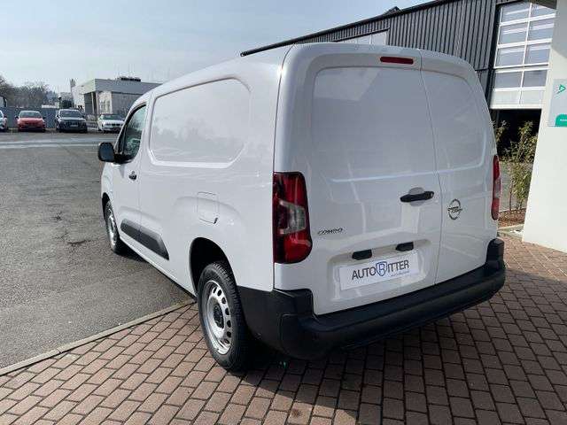 Fahrzeugbild eines Opel Combo