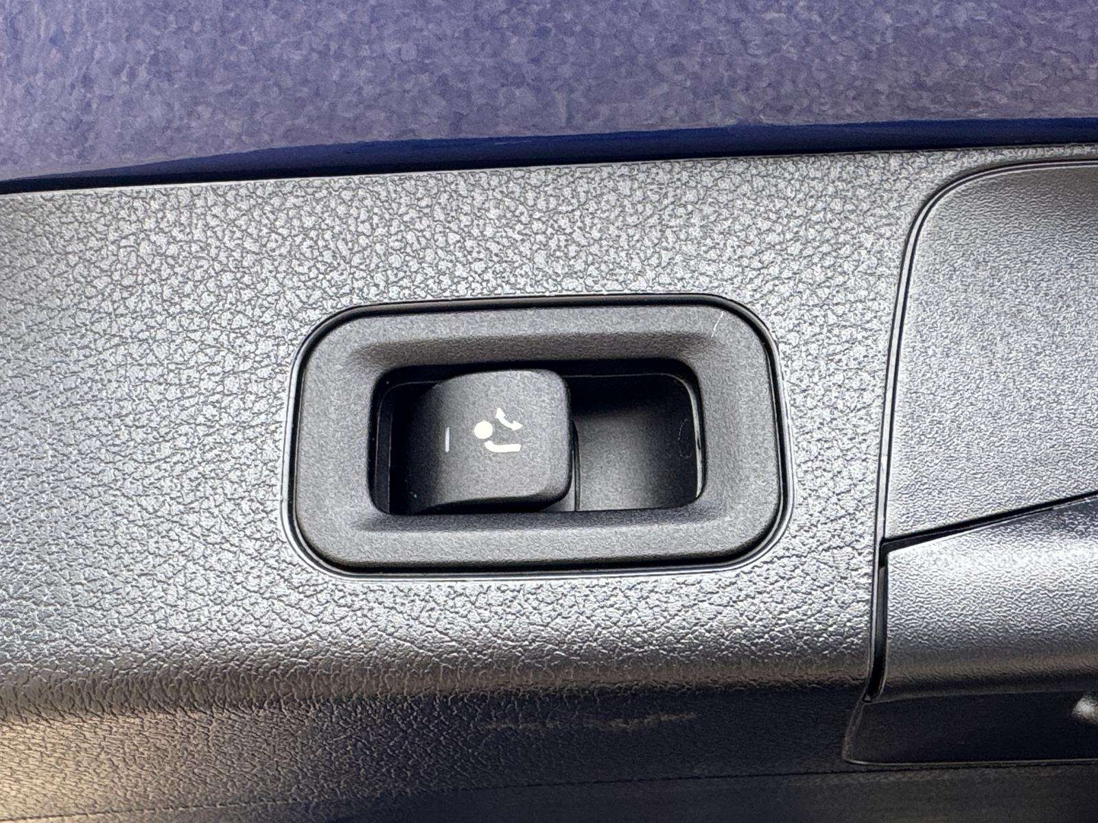 Fahrzeugbild eines Mercedes-Benz GLB