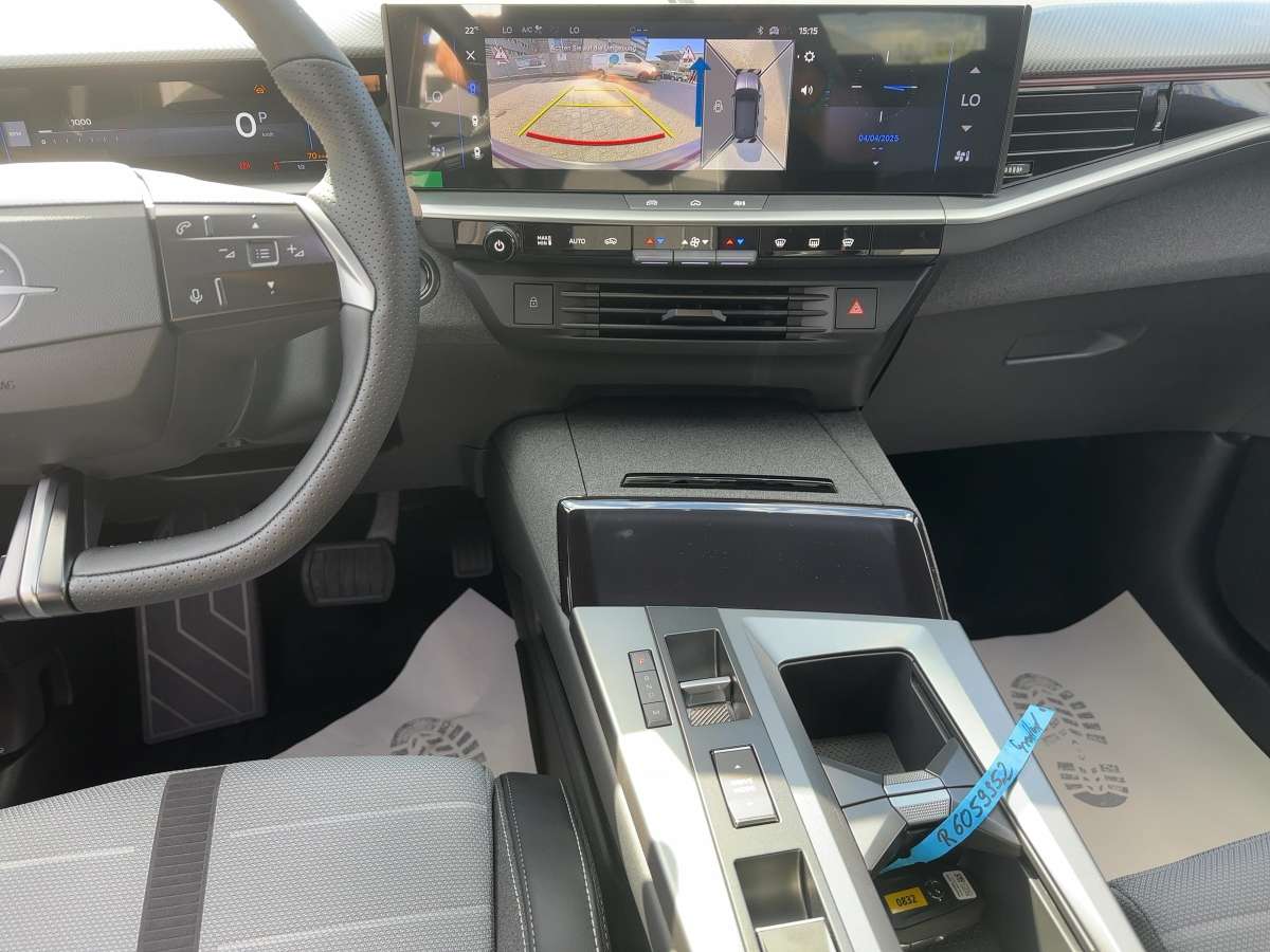 Fahrzeugbild eines Opel Grandland X