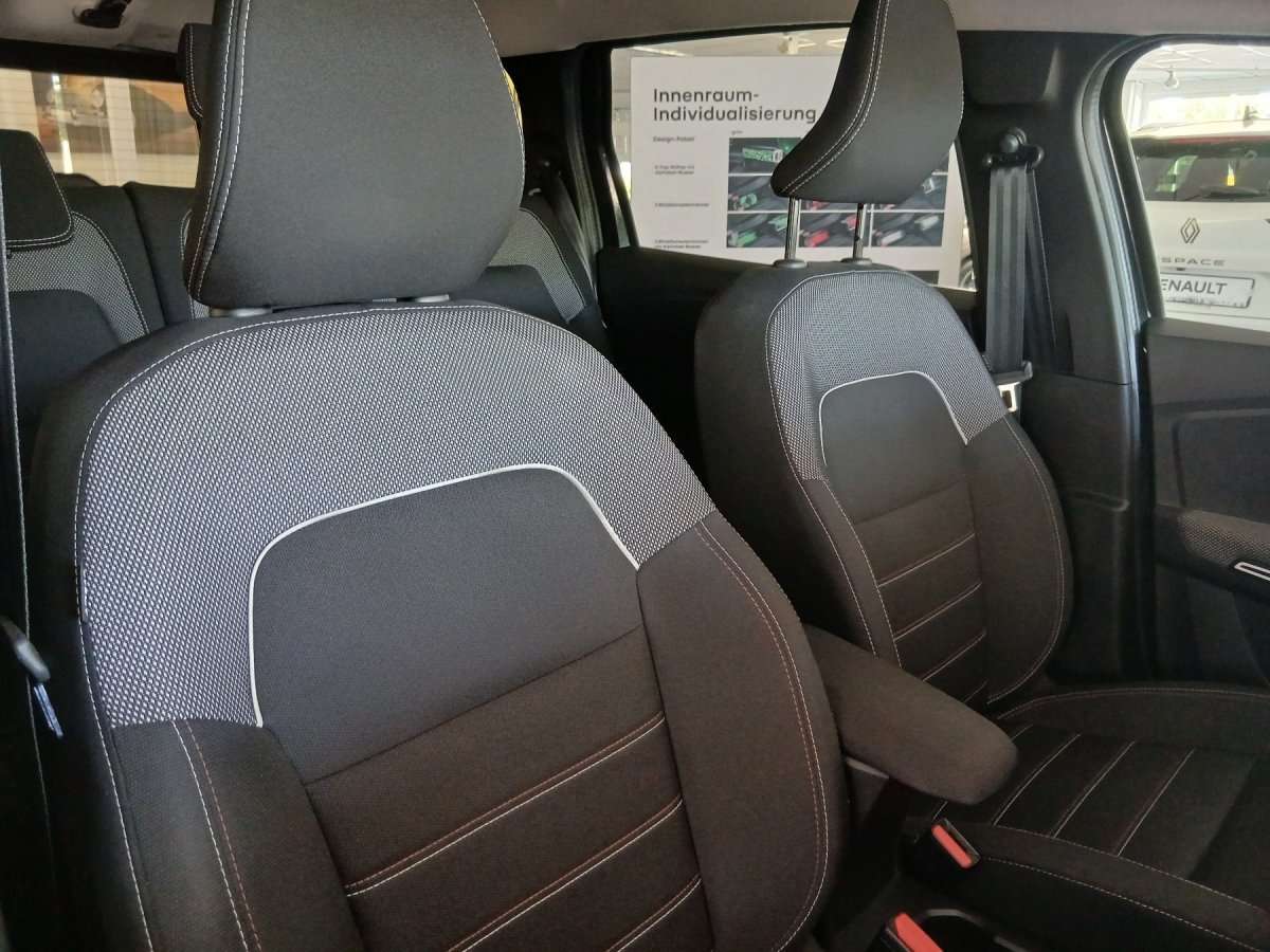 Fahrzeugbild eines Dacia Jogger