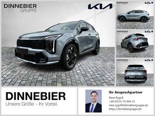 Schräge Frontansicht auf einen Kia Sportage , freigestellt