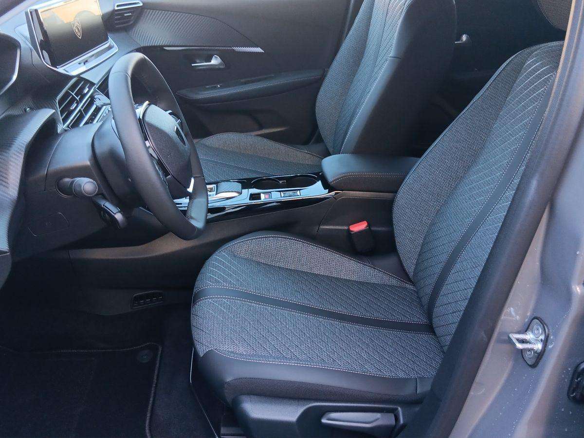 Fahrzeugbild eines Peugeot 208