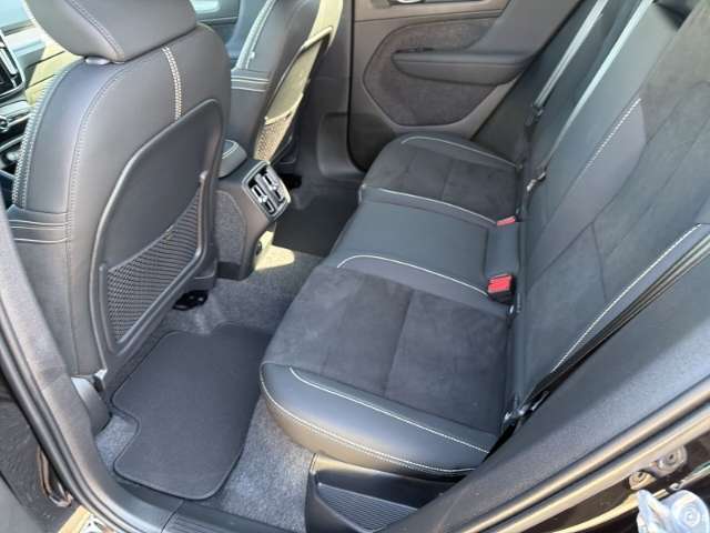 Fahrzeugbild eines Volvo XC40