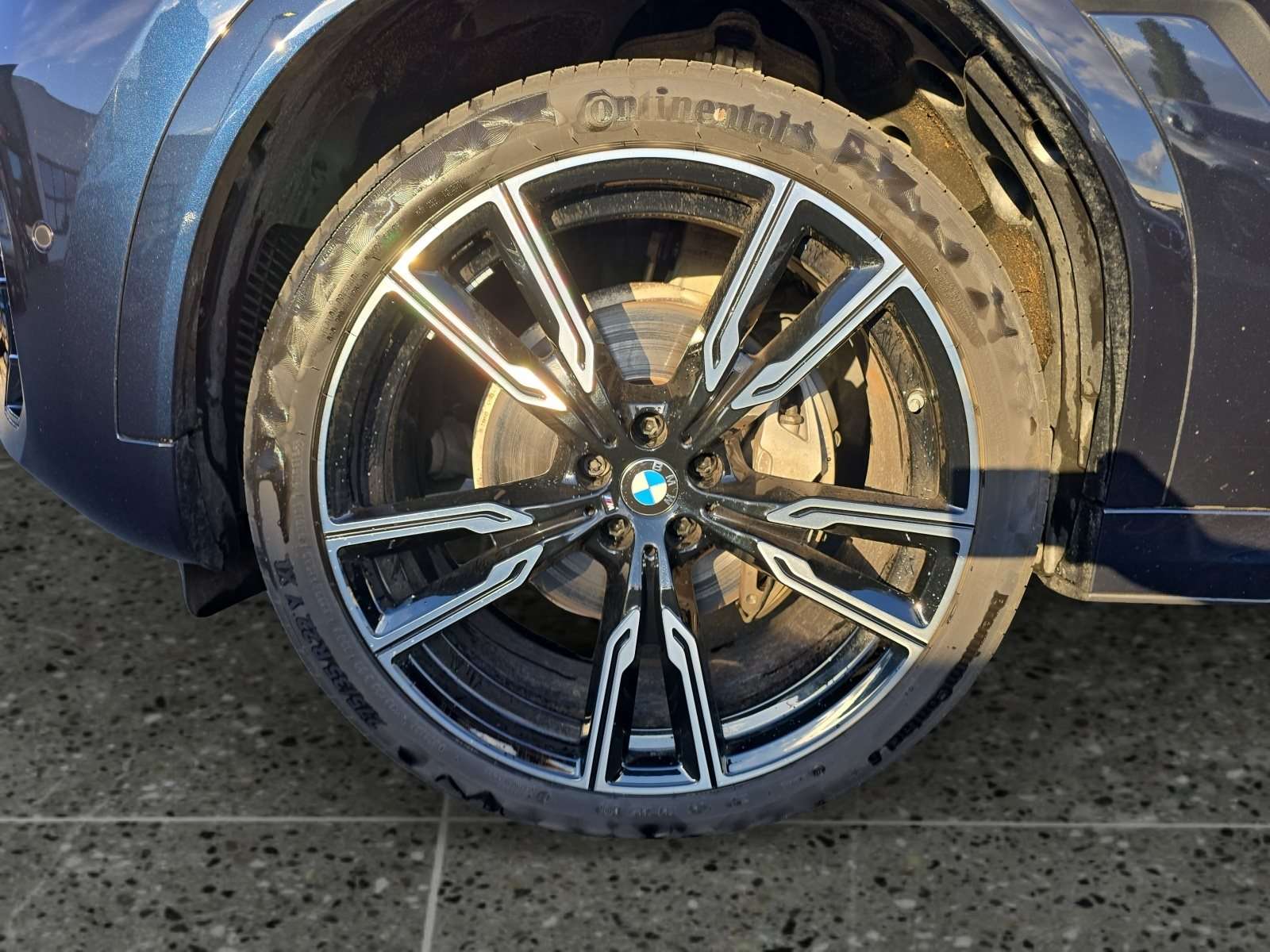 Fahrzeugbild eines BMW X6