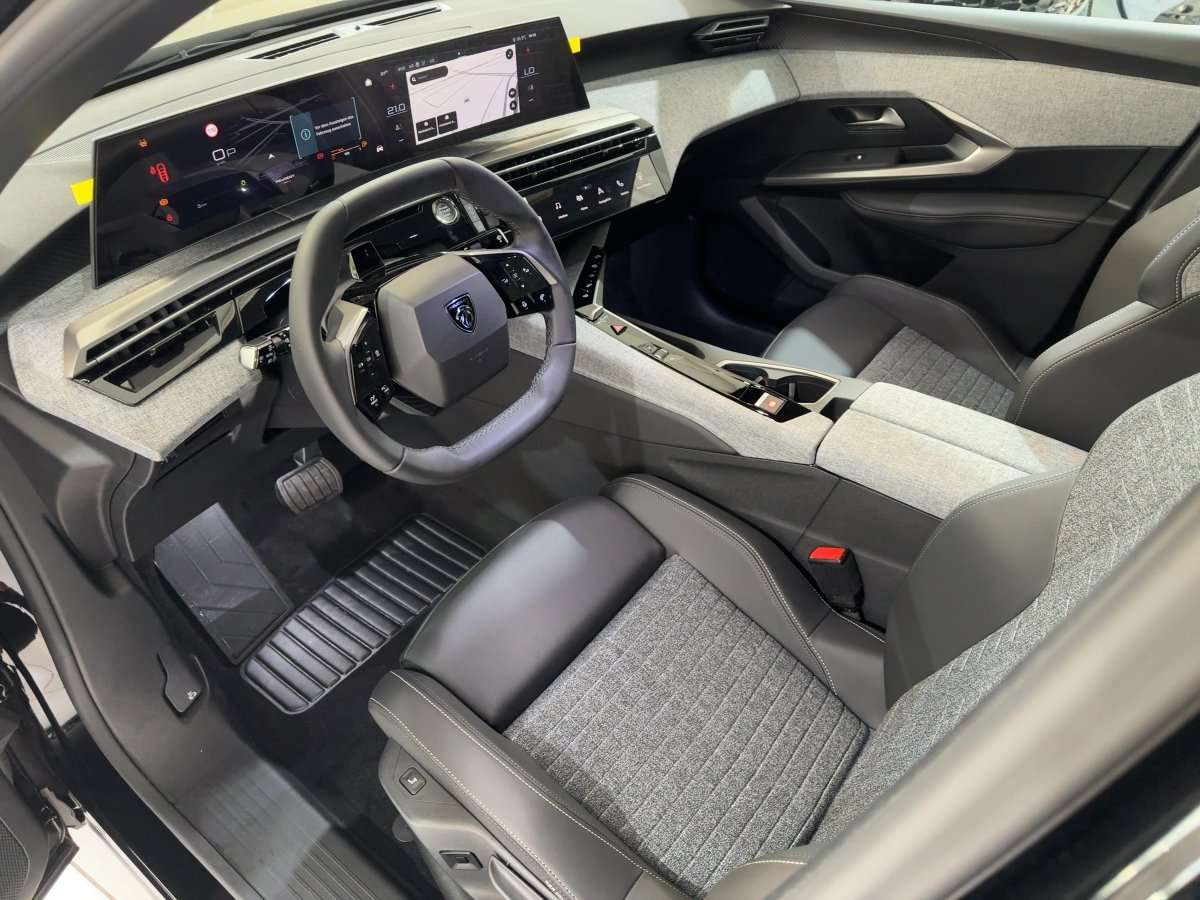 Fahrzeugbild eines Peugeot 3008