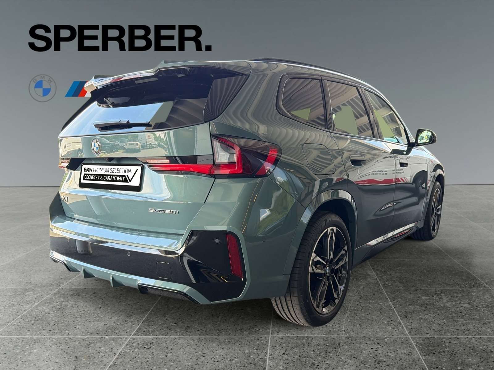 Fahrzeugbild eines BMW X1
