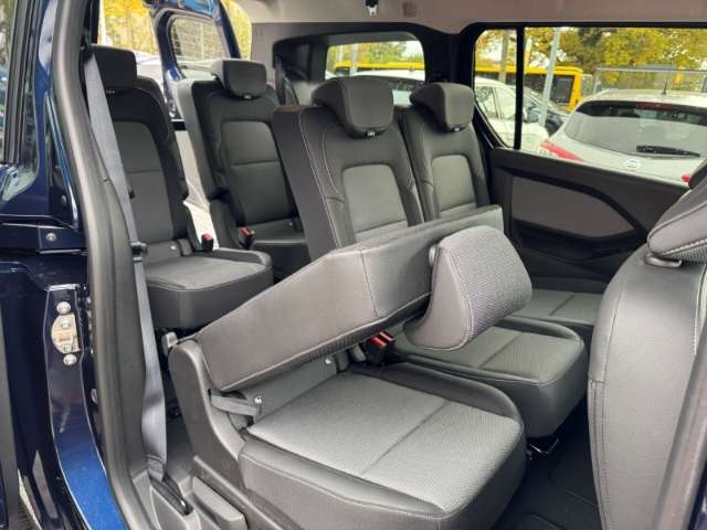 Fahrzeugbild eines Renault Kangoo