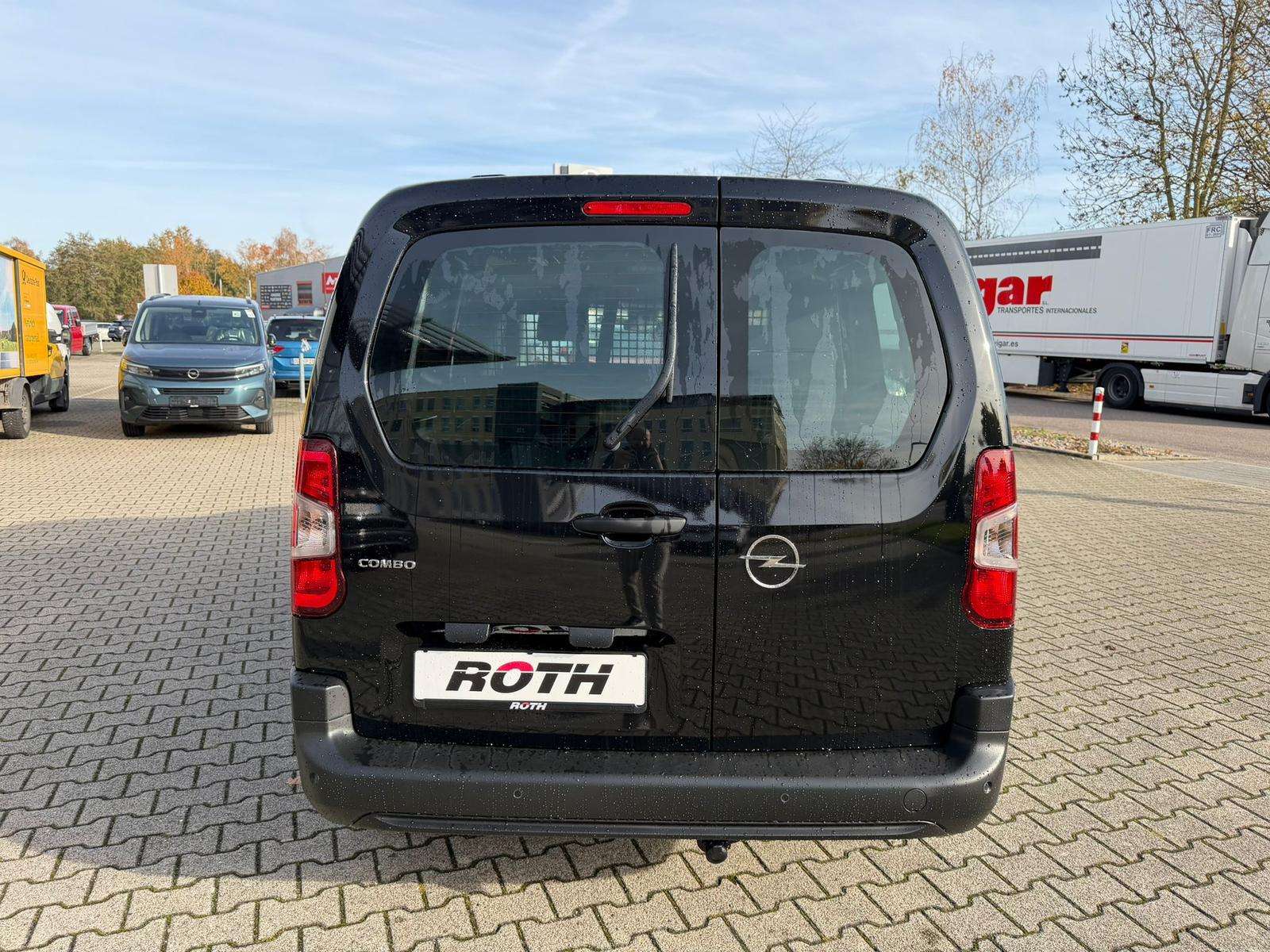 Fahrzeugbild eines Opel Combo