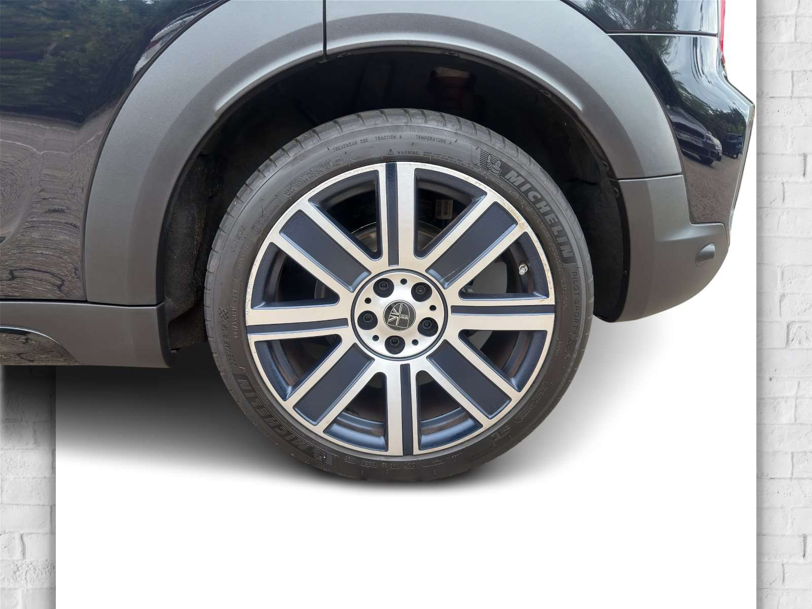 Fahrzeugbild eines MINI COOPER