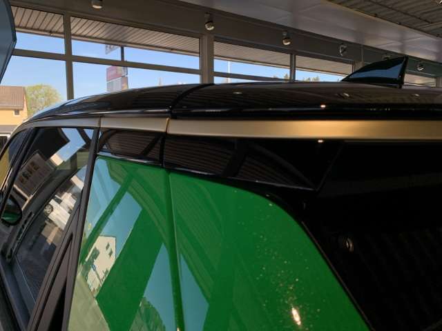 Fahrzeugbild eines Renault 5 E-TECH