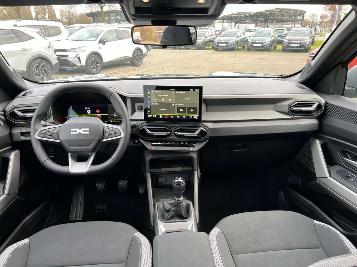 Fahrzeugbild eines Dacia Bigster