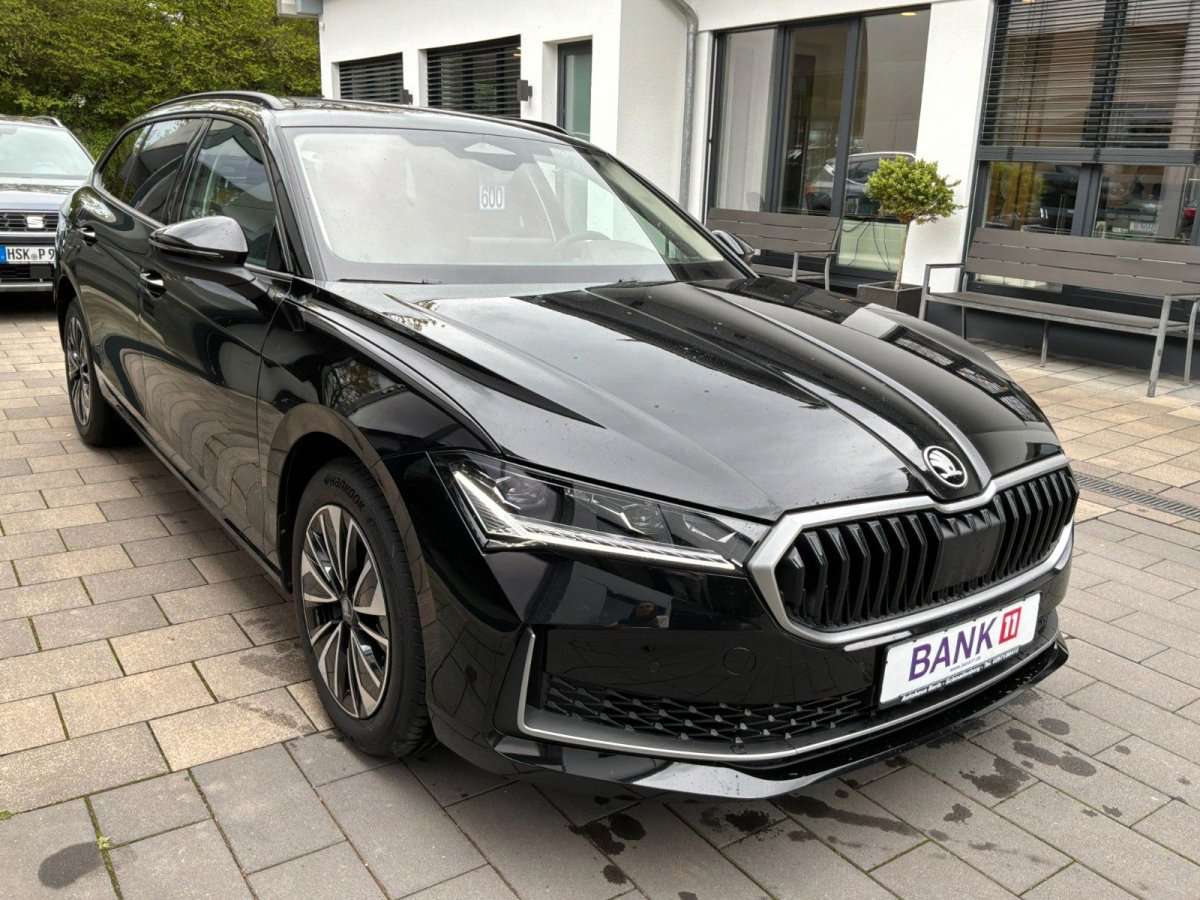 Fahrzeugbild eines Skoda Superb