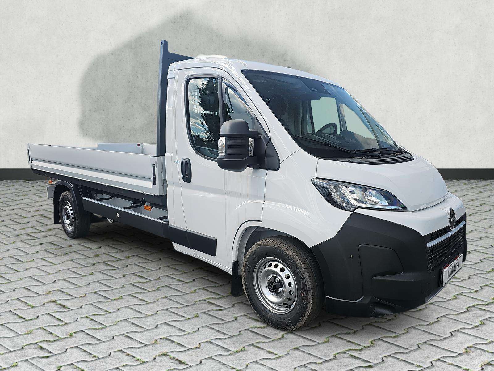 Fahrzeugbild eines Opel Movano