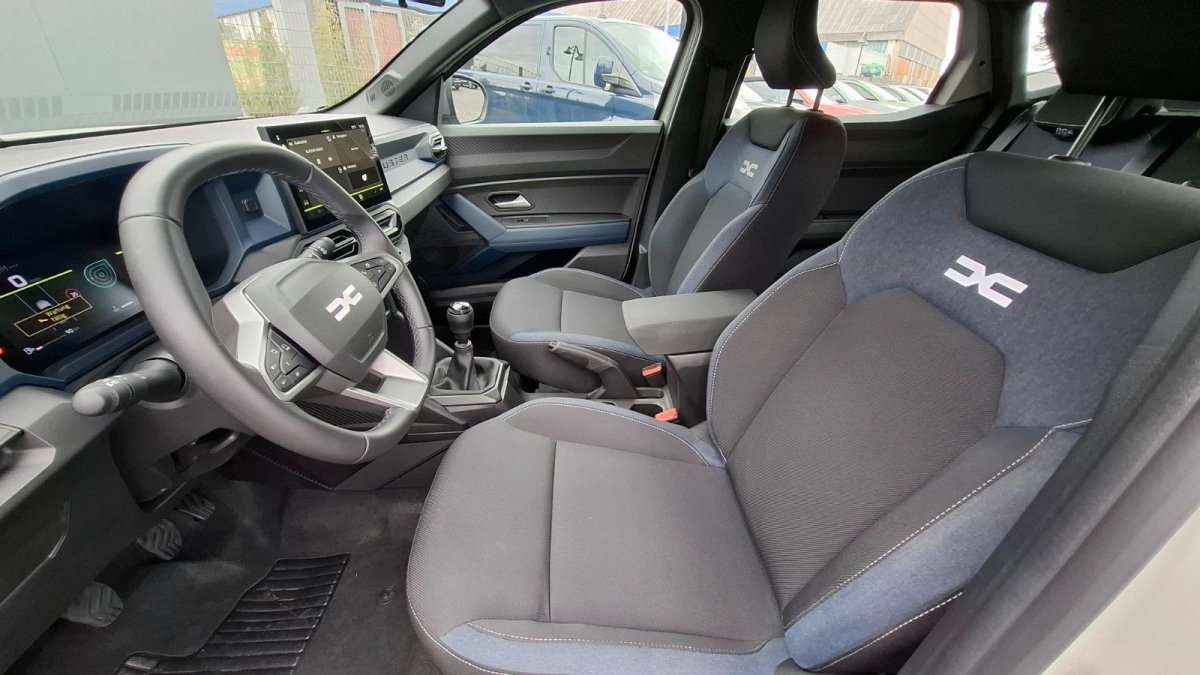 Fahrzeugbild eines Dacia Duster