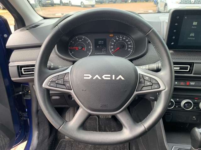 Fahrzeugbild eines Dacia Sandero