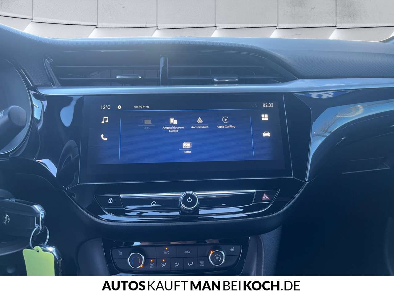 Fahrzeugbild eines Opel Corsa