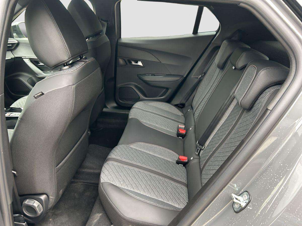 Fahrzeugbild eines Peugeot 2008