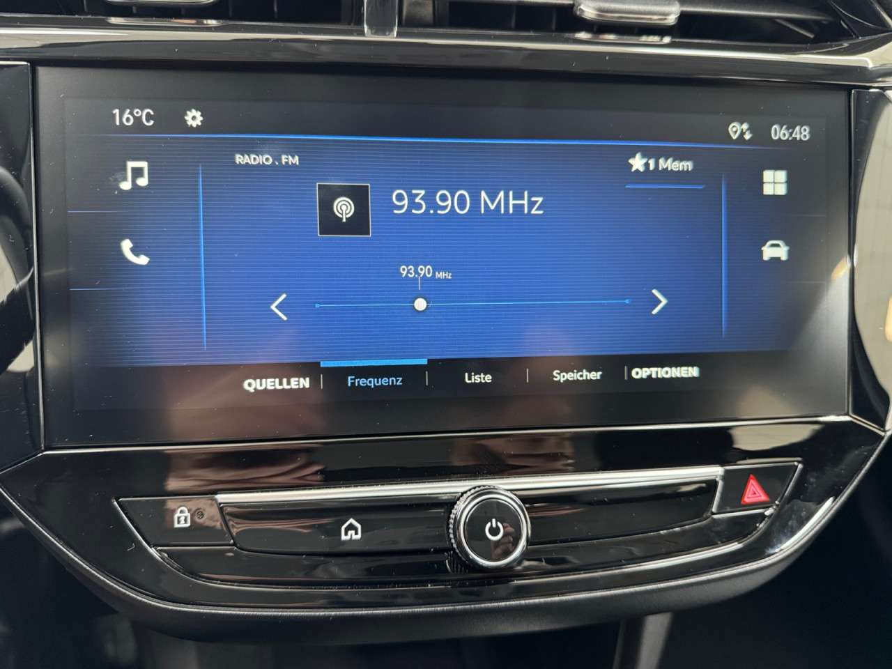 Fahrzeugbild eines Opel Corsa
