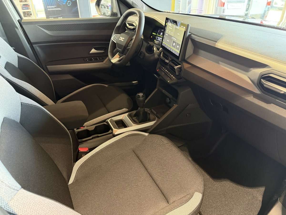 Fahrzeugbild eines Dacia Duster