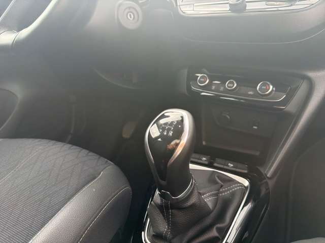 Fahrzeugbild eines Opel Corsa