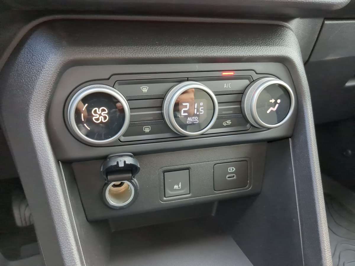 Fahrzeugbild eines Dacia Sandero