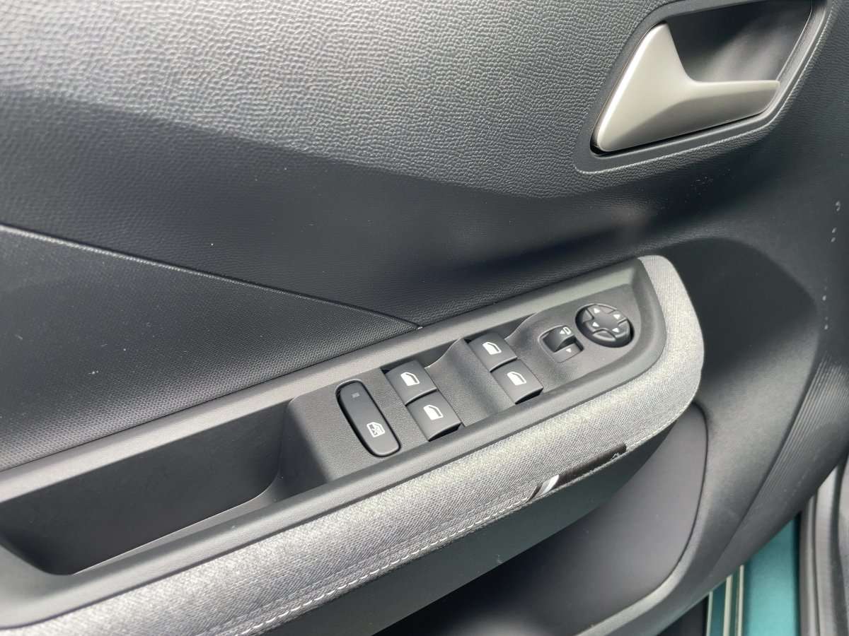 Fahrzeugbild eines Opel Frontera