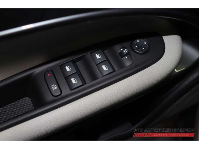 Fahrzeugbild eines Fiat 600 Elektro