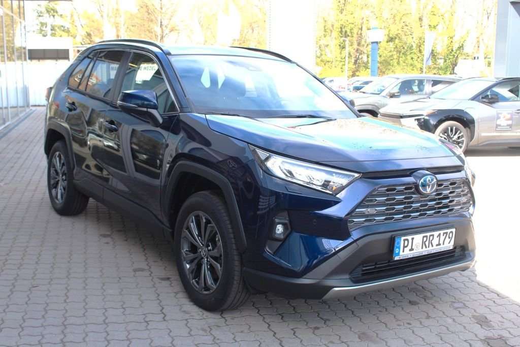 Fahrzeugbild eines Toyota RAV4