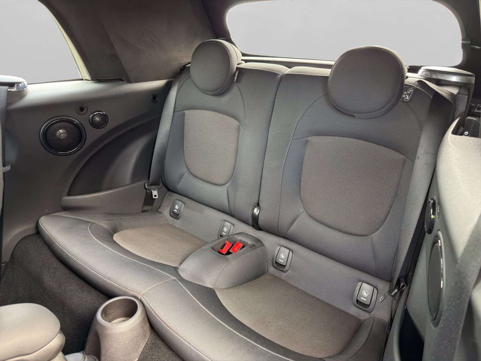 Fahrzeugbild eines MINI COOPER
