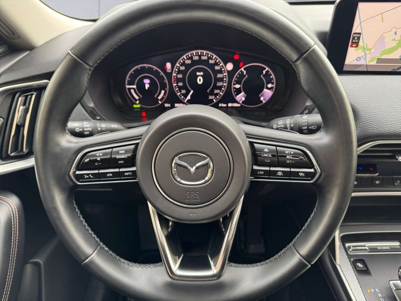 Fahrzeugbild eines Mazda CX-60