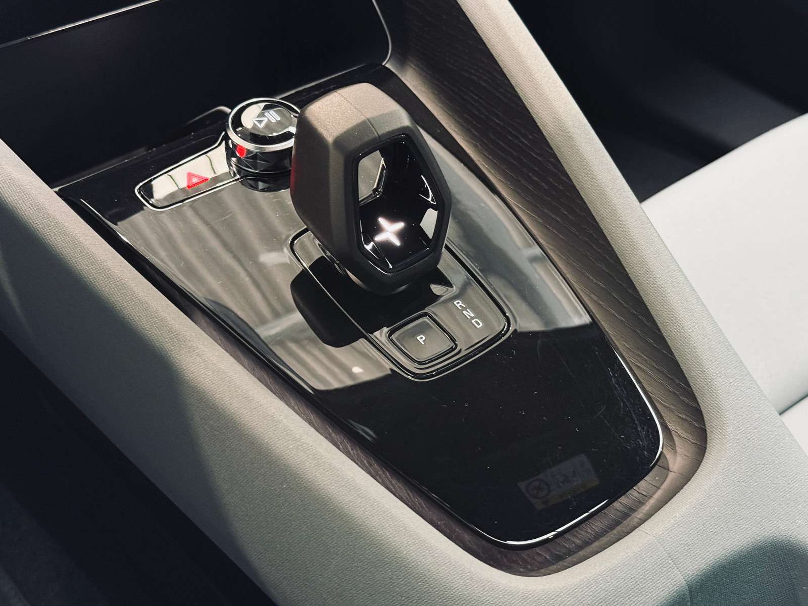 Fahrzeugbild eines Polestar 2