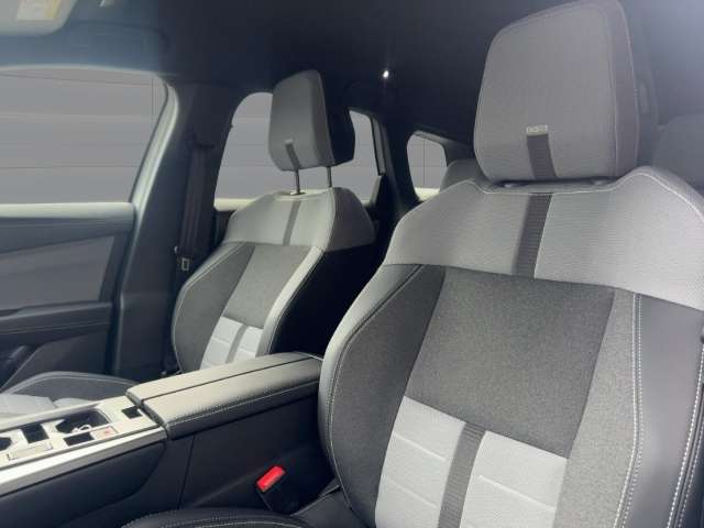 Fahrzeugbild eines Opel Grandland X