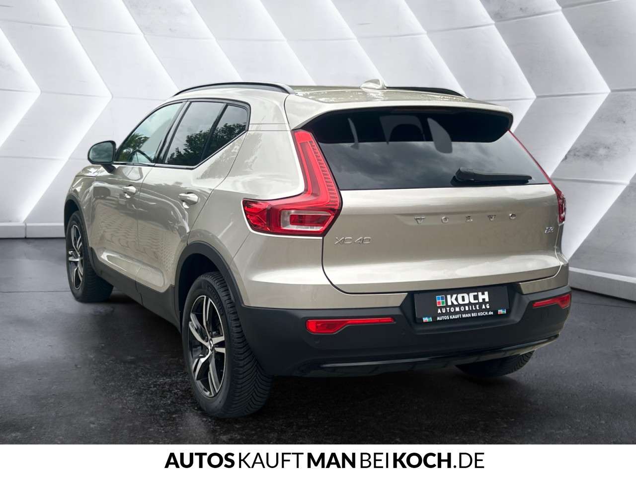 Fahrzeugbild eines Volvo XC40