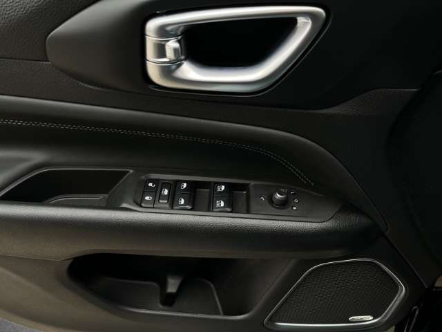 Fahrzeugbild eines Jeep Compass