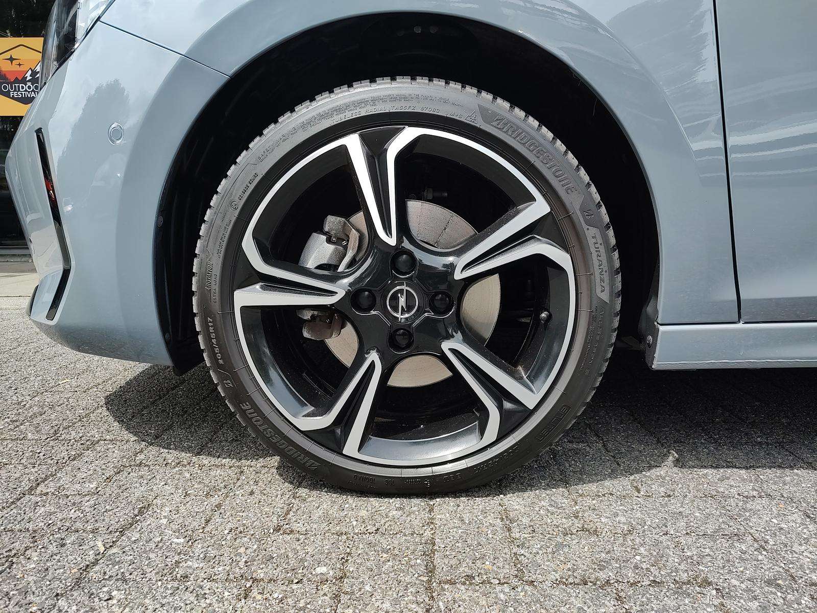 Fahrzeugbild eines Opel Corsa