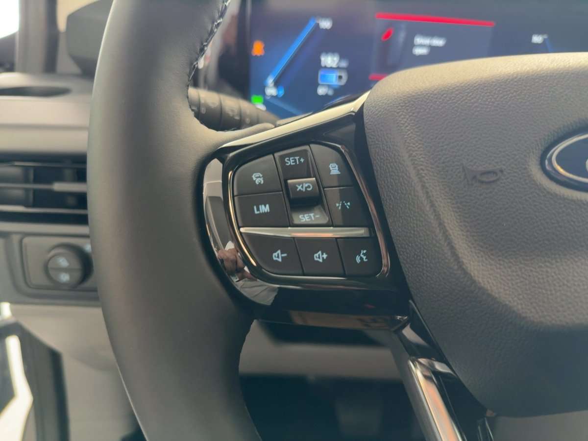 Fahrzeugbild eines Ford Tourneo Custom