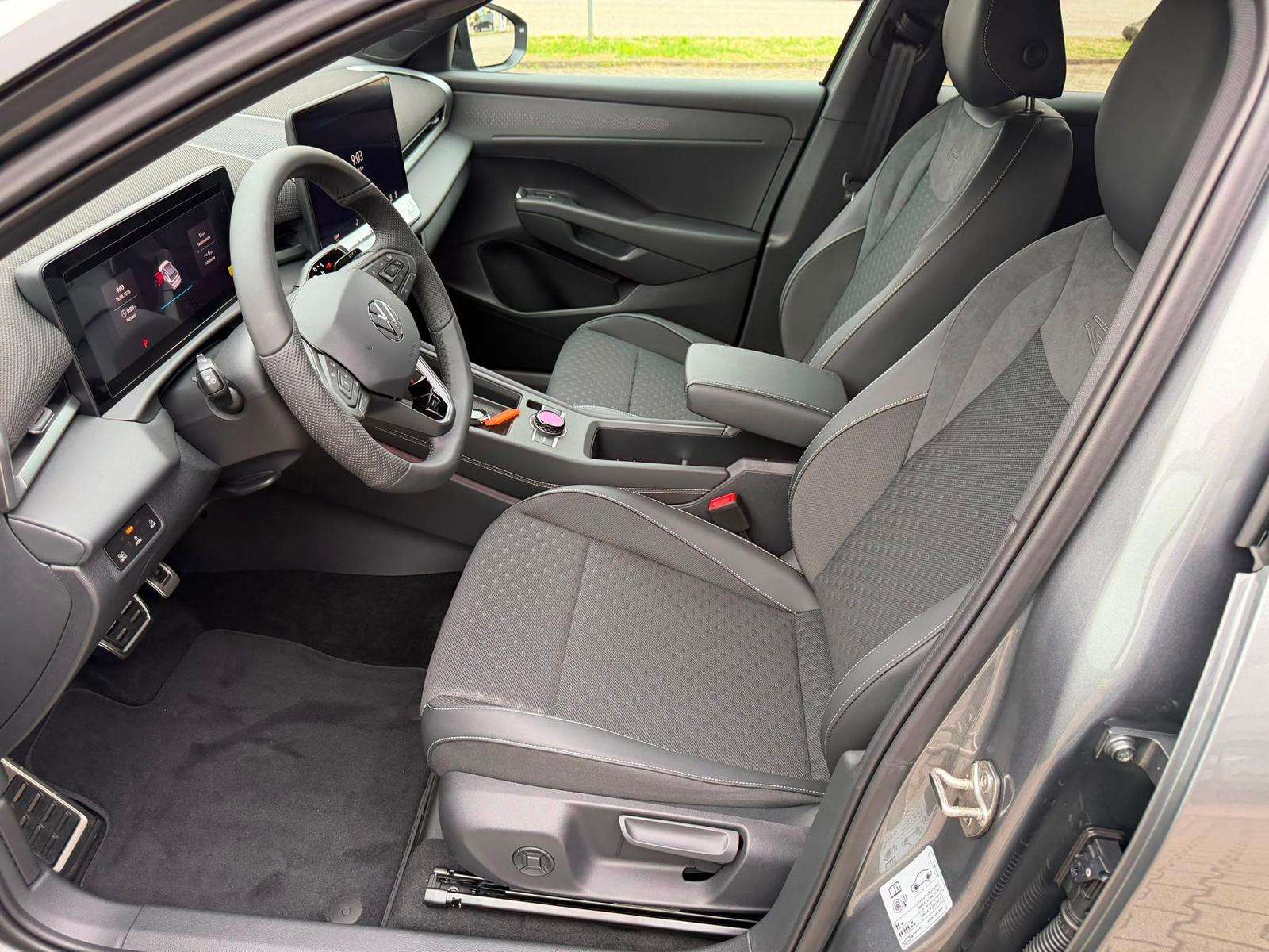 Fahrzeugbild eines Volkswagen T-Roc