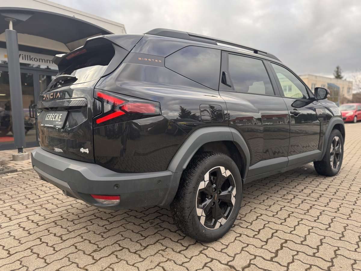 Fahrzeugbild eines Dacia Bigster