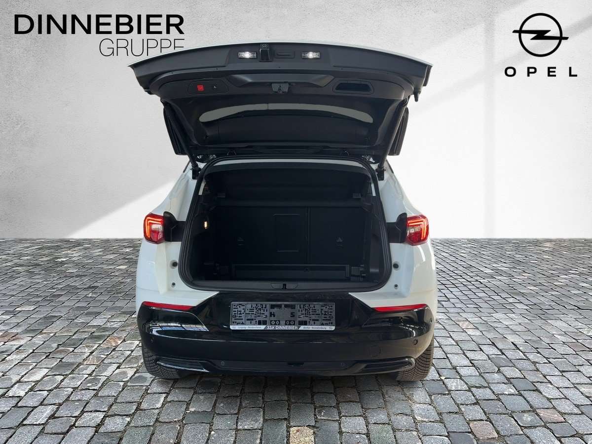 Fahrzeugbild eines Opel Grandland X