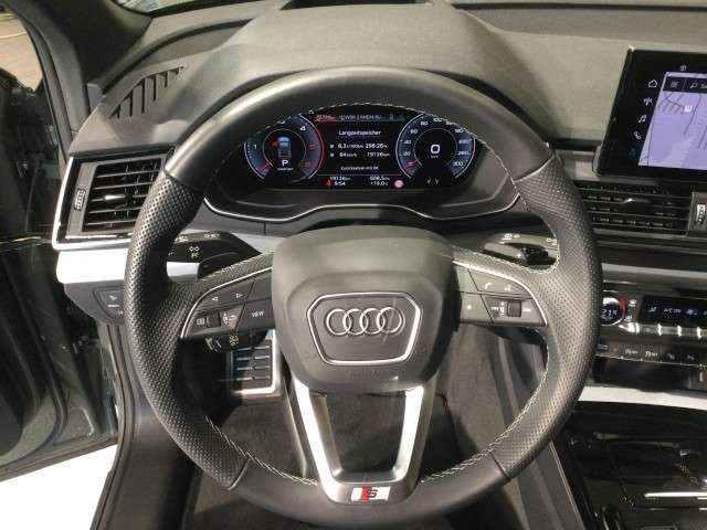 Fahrzeugbild eines Audi Q5