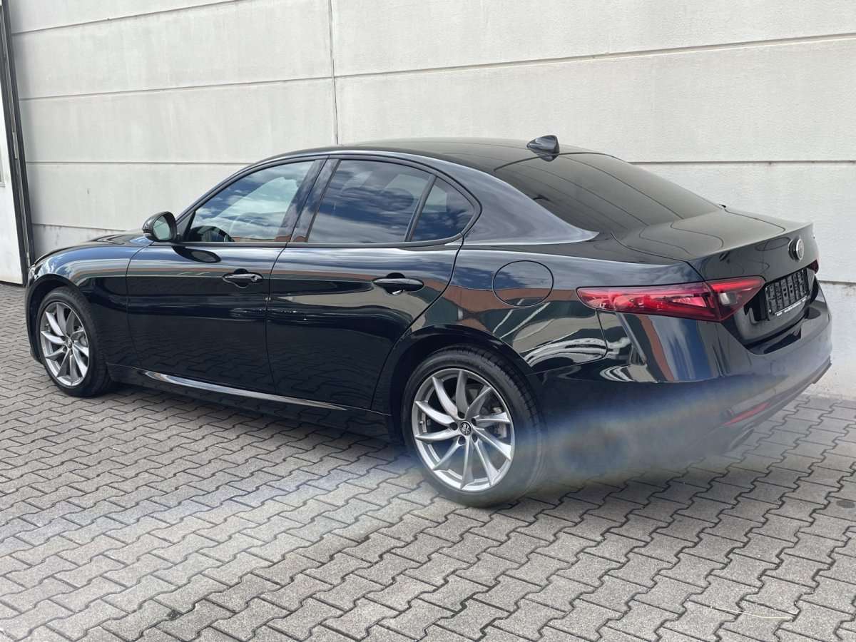 Fahrzeugbild eines Alfa Romeo Giulia