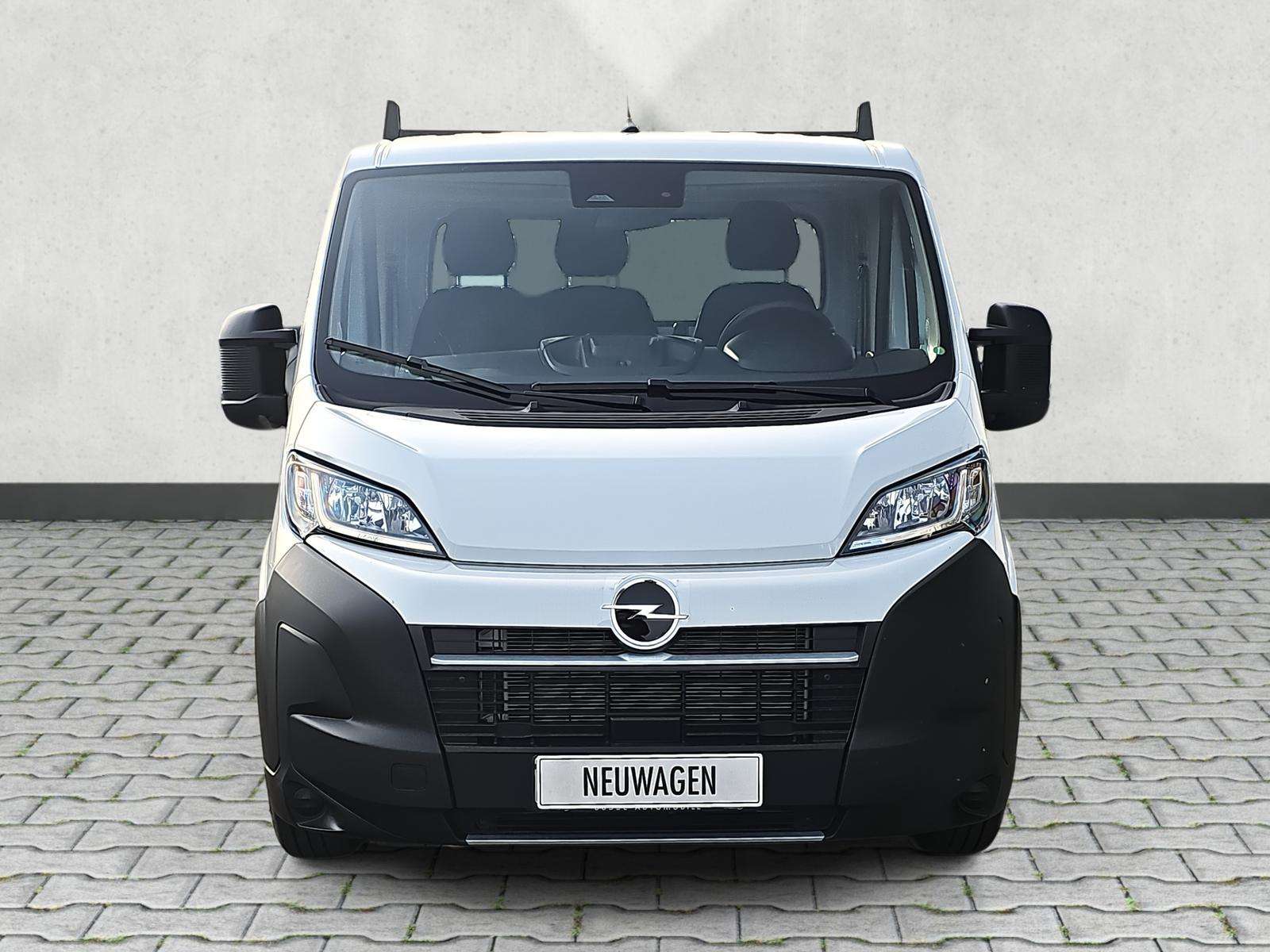 Fahrzeugbild eines Opel Movano