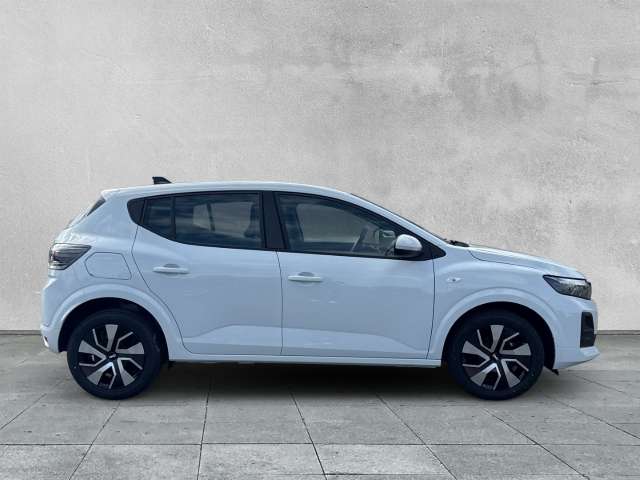 Fahrzeugbild eines Dacia Sandero