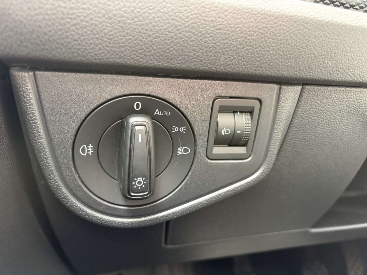 Fahrzeugbild eines Volkswagen Polo