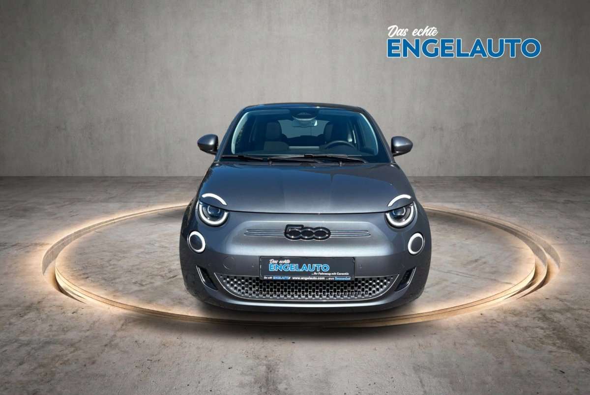 Fahrzeugbild eines Fiat 500