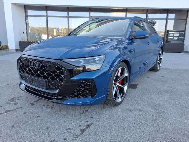 Fahrzeugbild eines Audi RS Q8