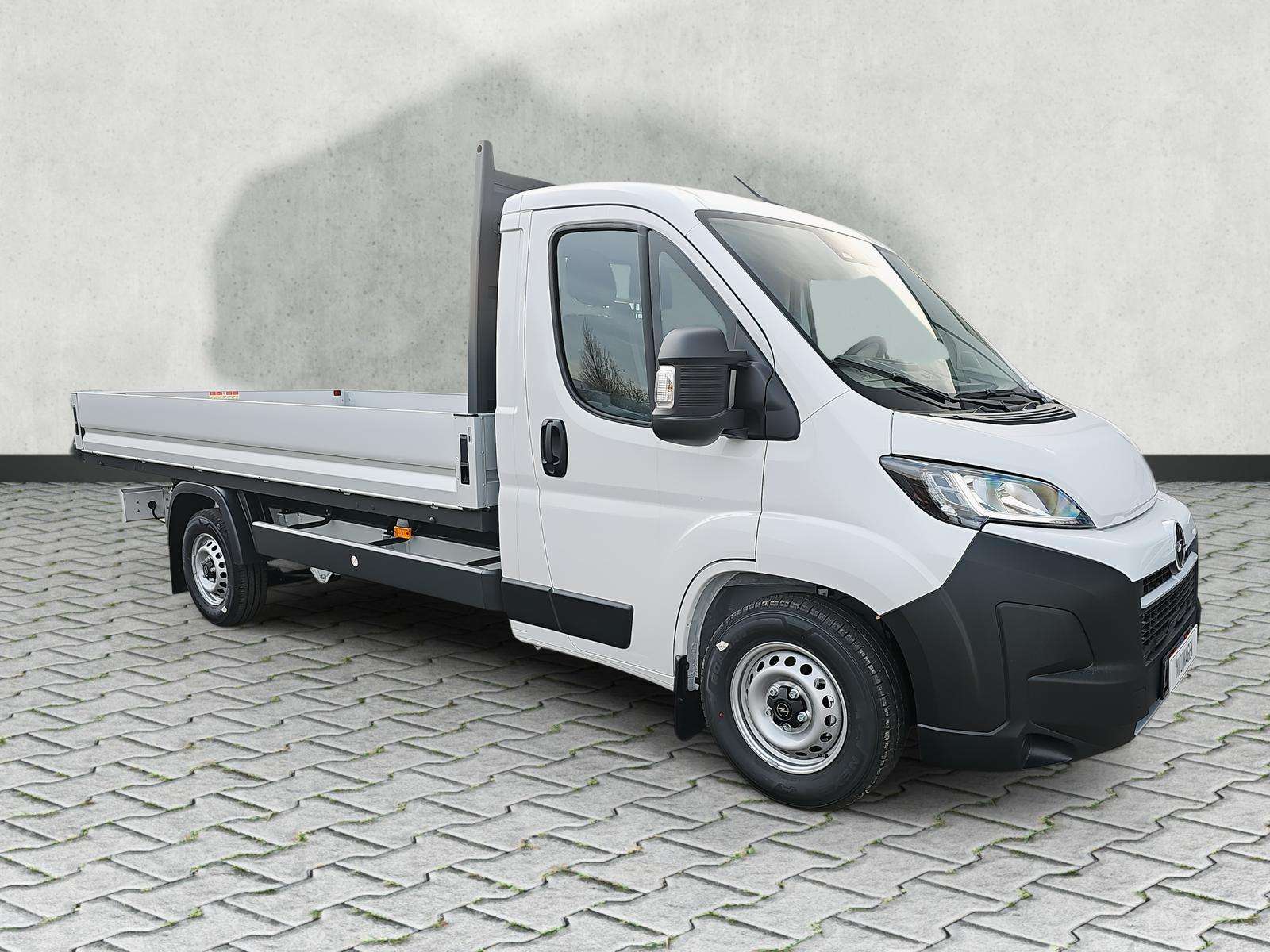 Fahrzeugbild eines Opel Movano