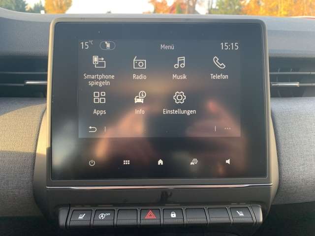 Fahrzeugbild eines Renault Clio