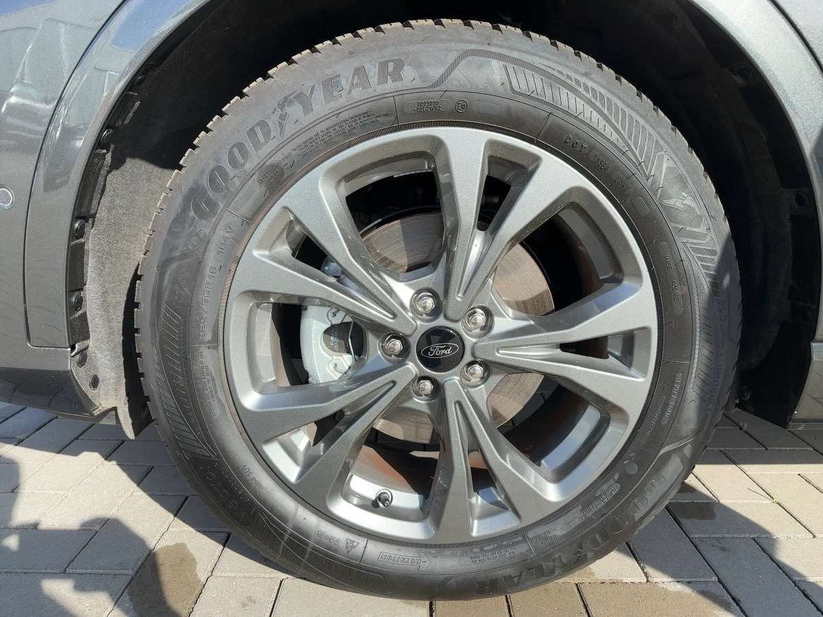 Fahrzeugbild eines Ford Kuga